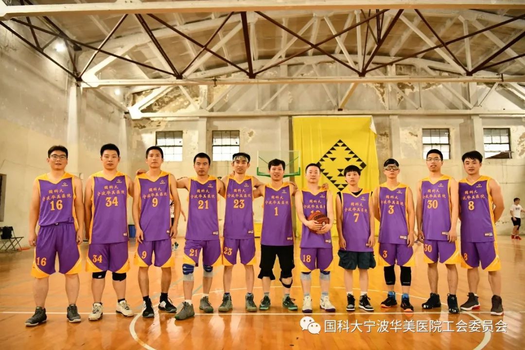 爱游戏视频-法国篮球赛事新季揭幕，球队备战动员