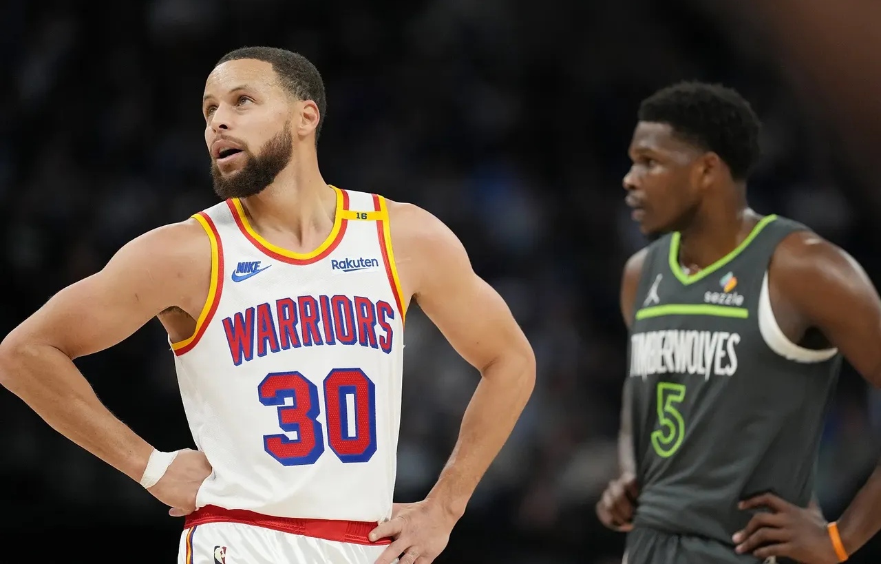 勇士迎战西部一流球队，抢夺胜利的简单介绍