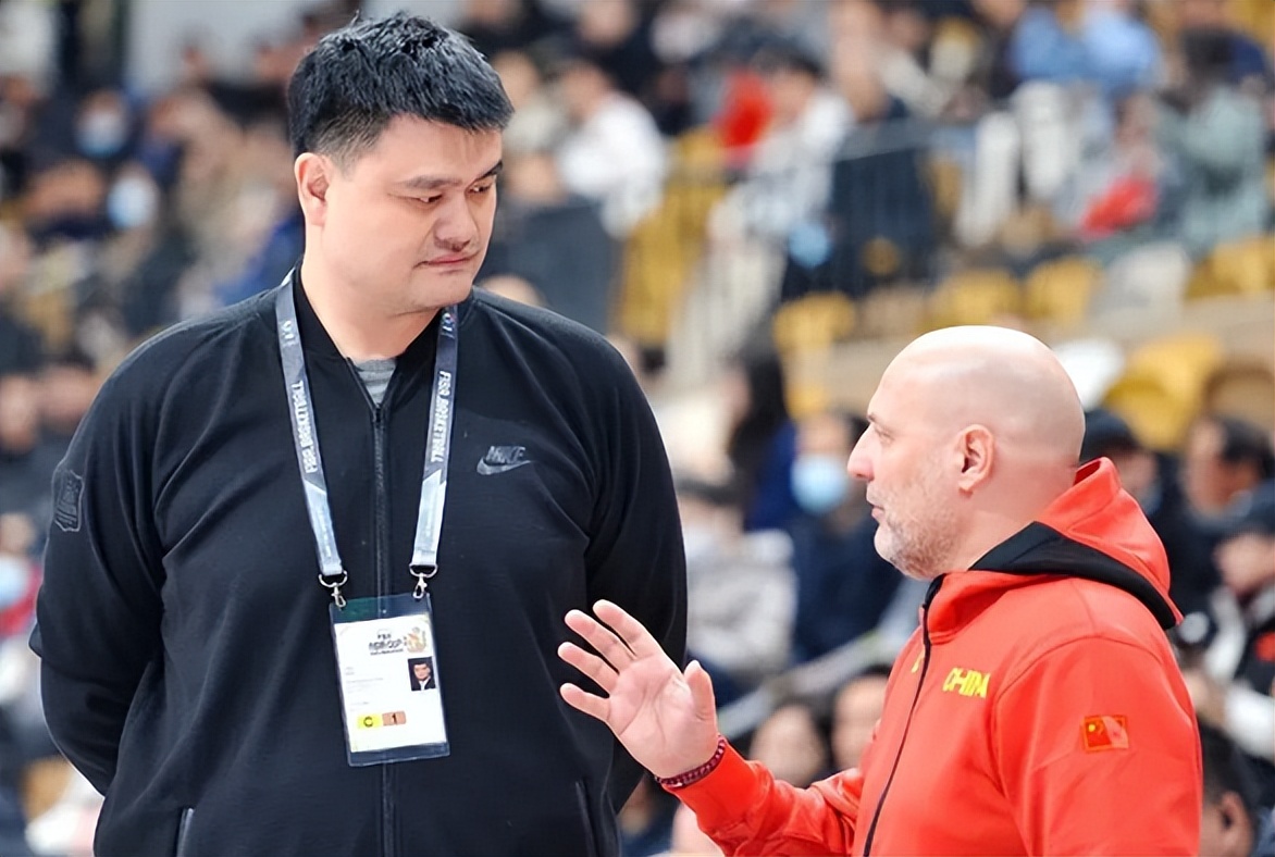 爱游戏网页版登录入口-黄金一代球员积极备战，备受球迷期待的简单介绍