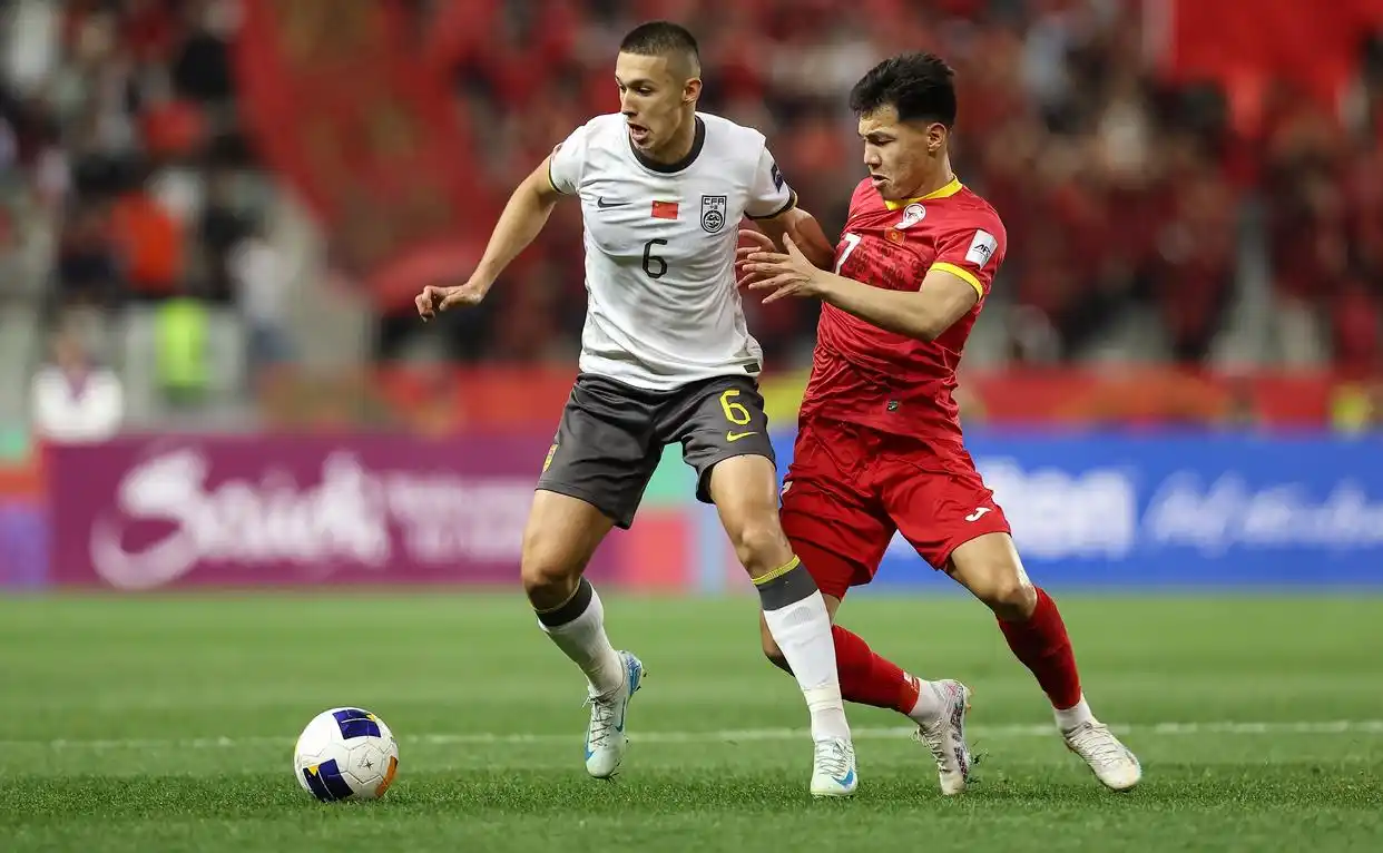 阿联酋球队大胜对手取得胜利