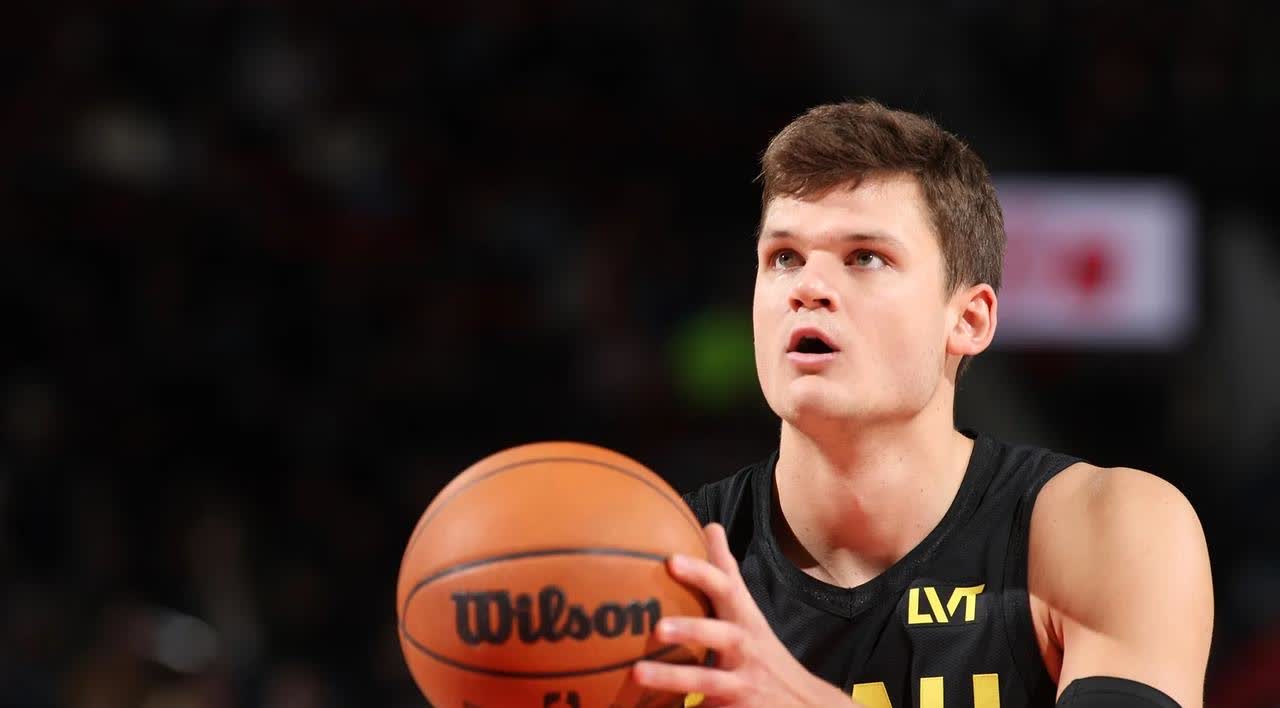 爱游戏官网登录网址-爵士队签下外籍球员，备战新赛季