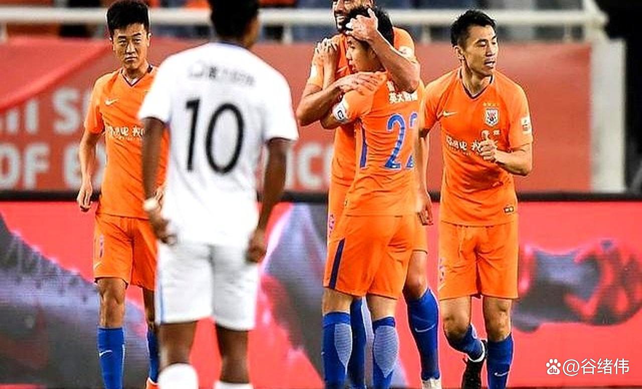 紧张比拼中诞生新星,球队士气高涨 紧张比拼中诞生新星,球队士气高涨