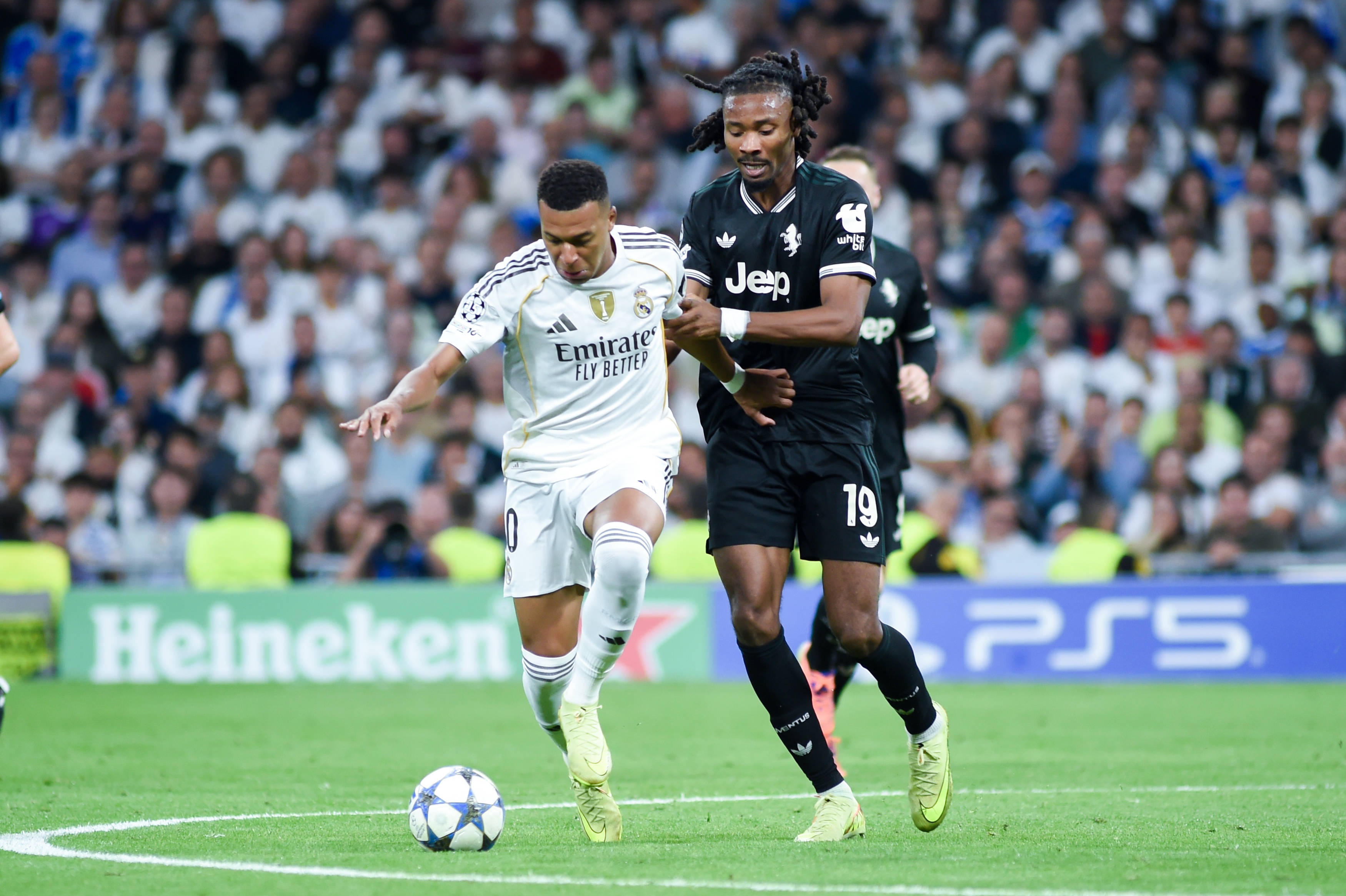 爱游戏教练-尤文图斯淘汰皇家马德里，挺进欧洲巨头决赛