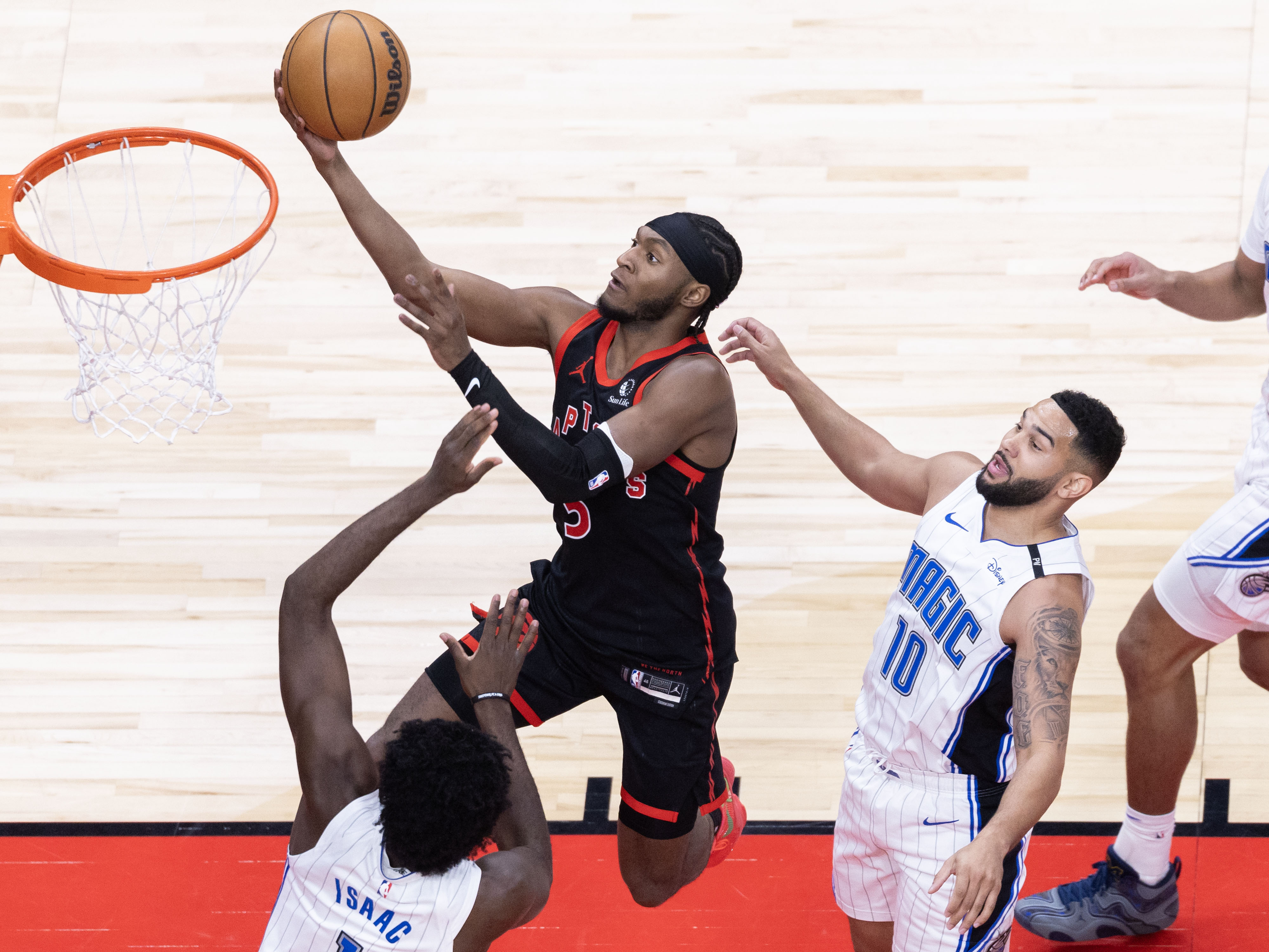 爱游戏app下载-关于比赛红火继续，多场对决引爆激情的信息