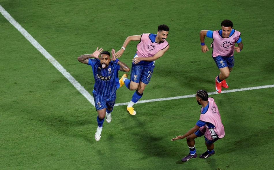 爱游戏培训-包含曼城豪取四连胜，晋级前景一片光明的词条