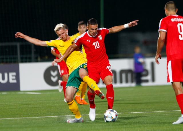 爱游戏网站-斯洛文尼亚国家队客场击败摩尔多瓦国家队，晋级形势有望的简单介绍