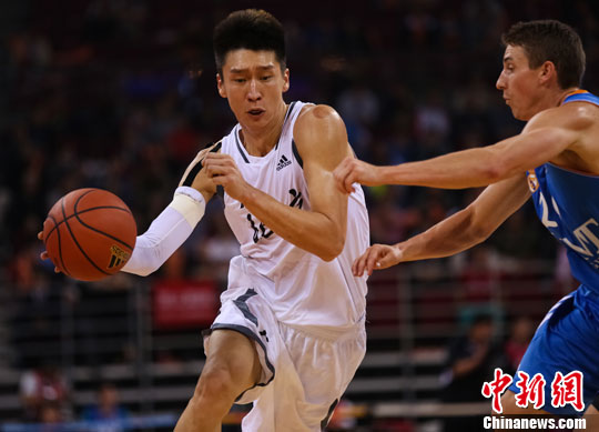 爱游戏官方登录入口-包含欧洲篮球赛场花絮：西班牙联赛擂台赛热闹开战的词条