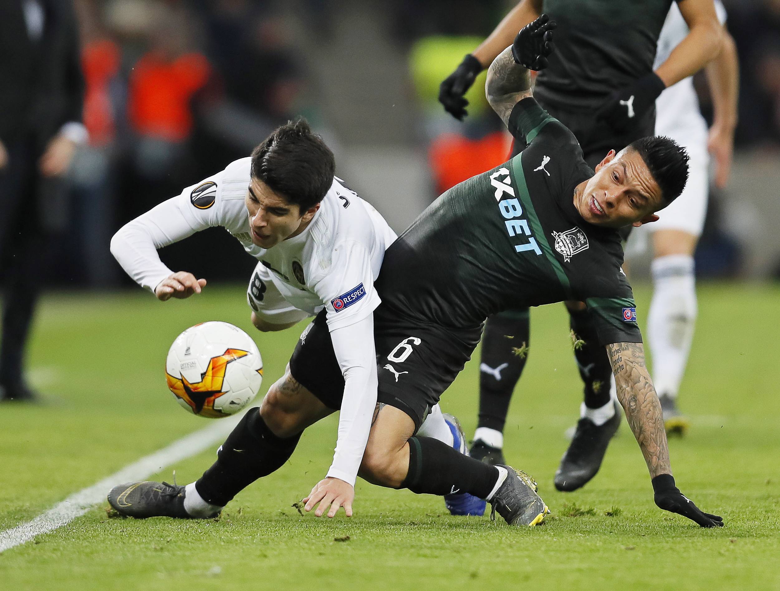 爱游戏下载-包含阿拉维斯将在比赛中迎战塞尔塔寻求三分的词条