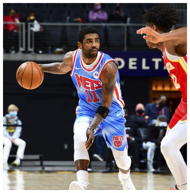 爱游戏新闻-老鹰中锋连续三场+，实力彰显令人惊叹的简单介绍