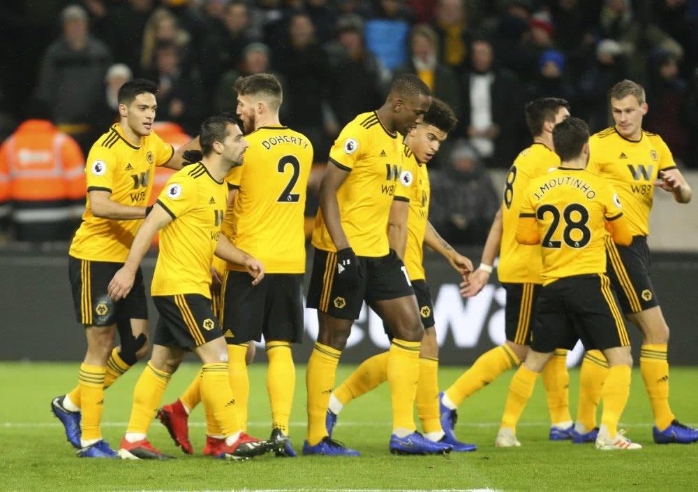 爱游戏官网入口-小球队奇迹发生，击败豪门球队